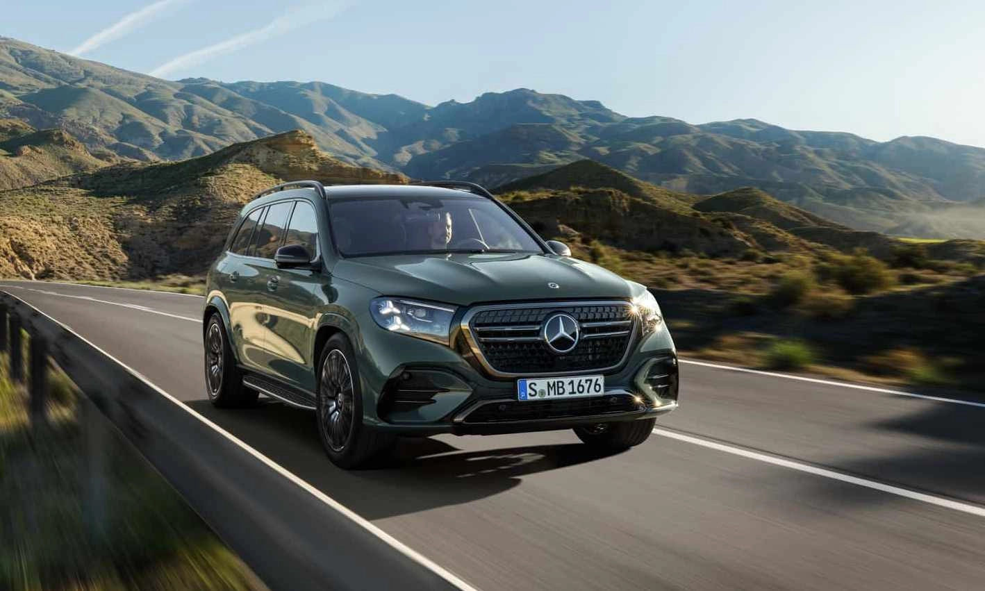 Tehnološki krik luksuza uz moćni V8, AI asistenta i Superscreen